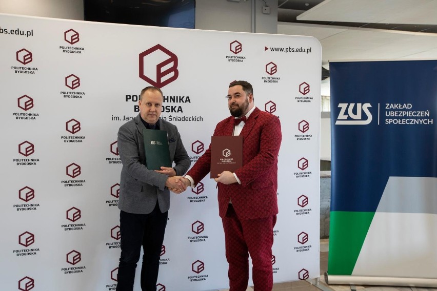 Umowę o współpracy między ZUS i PBŚ podpisali Mariusz...