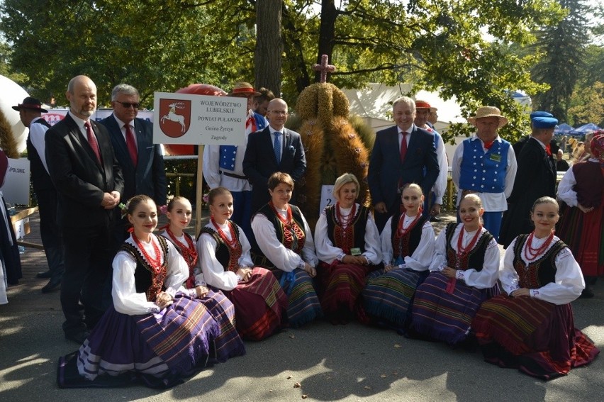 Dożynki Prezydenckie w Spale 2019. Na uroczystościach gościł prezydent Andrzej Duda z żoną Agatą [ZDJĘCIA]