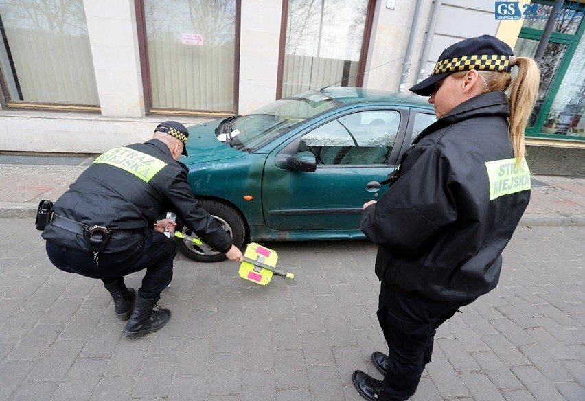 Wczoraj strażnicy miejscy już nie mieli litości dla...