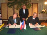 Dziś po południu podpisano umowę partnerską pomiędzy Żarami a węgierskim Gardony