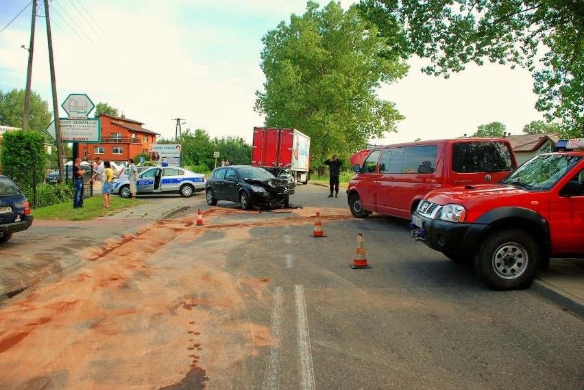 Pruszcz Gdański: Wypadek w Mokrym Dworze (zdjęcia)
