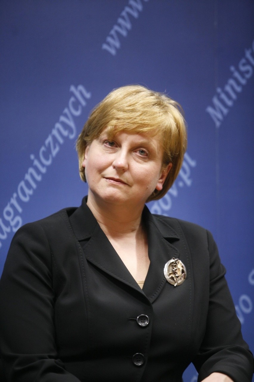 Anna Fotyga, PIS. Ekonomistka. Była deputowana do Parlamentu...