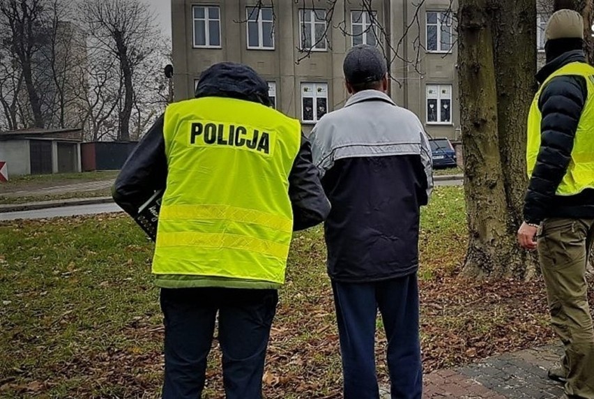 Piotr R. przyznał się do zabójstwa. Danucie B. zadał liczne...