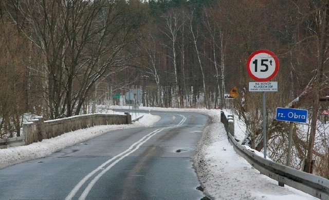 Most w Policku ma tylko 15 ton nośności. Niebawem zostanie rozebrany.