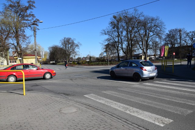 OD kilku lat Urząd Marszałkowski w Toruniu opracowuje dokumentację projektową na budowę ronda przy DW 241 na ulicy Kościuszki w Sępólnie