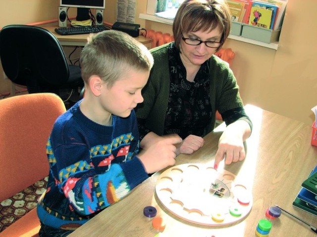 Specjaliści z Poradni Psychologiczno-Pedagogicznej w Suwałkach pomagają dzieciom korygować wady wymowy