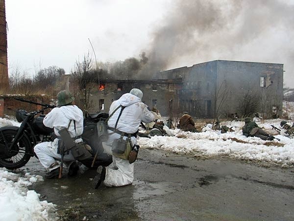 Rekonstrukcja walk o Stalingrad w Orzechowcach...