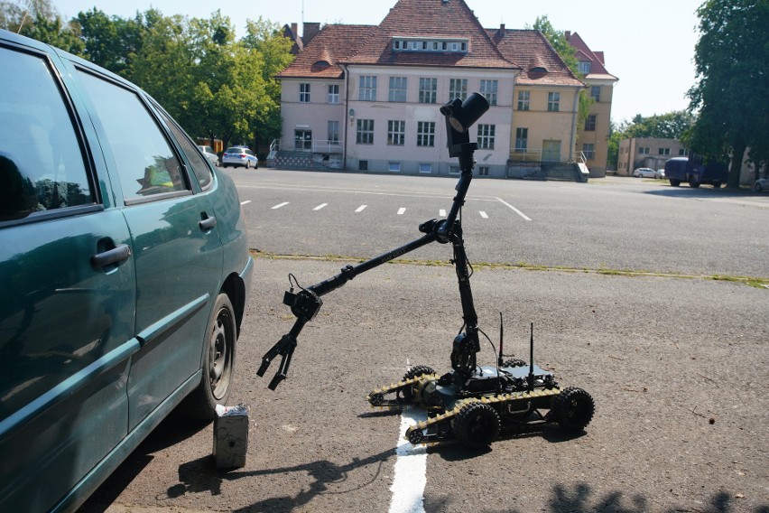 – Taki robot zastępuje nam ręce i oczy. Dzięki niemu nie...