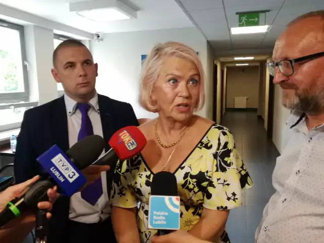 - Nie o kwotę chodzi. Walczyłam o to dla dzieci żołnierzy wyklętych - powiedziała Magdalena Zarzycka – Redwan po ogłoszeniu wyroku