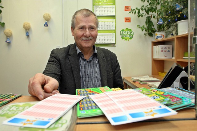 Pan Leszek pracuje w kolekturze Lotto przy ul legionow 58, w której padla 6 w losowaniu 17.01.2015.