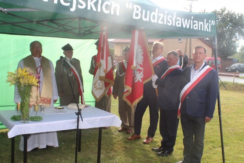 Budzisław. Uczcili pamięć pomordowanych przez okupantów w gminie Słupia Konecka. Zobacz zdjęcia 