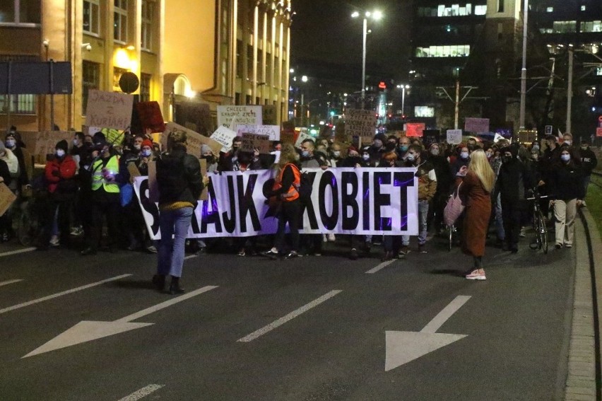 Strajk Kobiet, marsz we Wrocławiu 6.11.2020