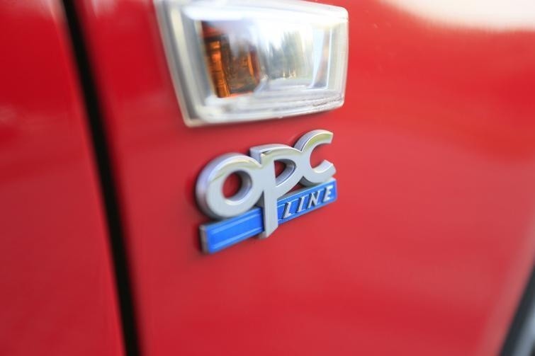 Testujemy: Opel Insignia 2.0 CDTI BiTurbo - szybka, ale czy...
