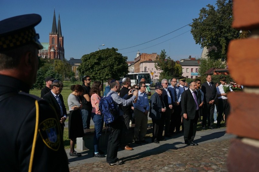 Uczczono pamięć ofiar częstochowskiego getta ZDJĘCIA