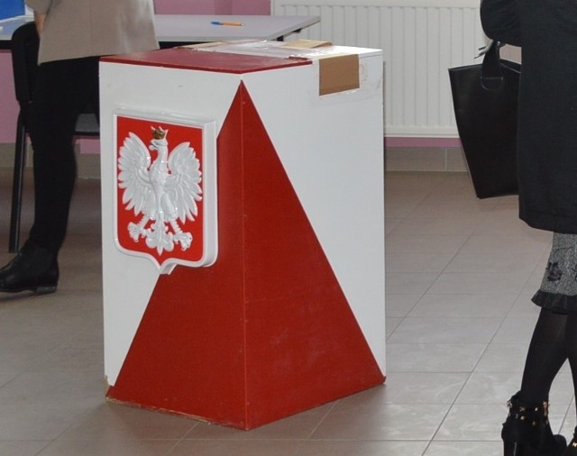 Wybory parlamentarne odbędą się 15 października