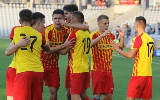 Piłkarze Korony grali z dużą determinacją, ale odpadli z Młodzieżowej Ligi UEFA, przegrywając z Realem Saragossa 1:4.