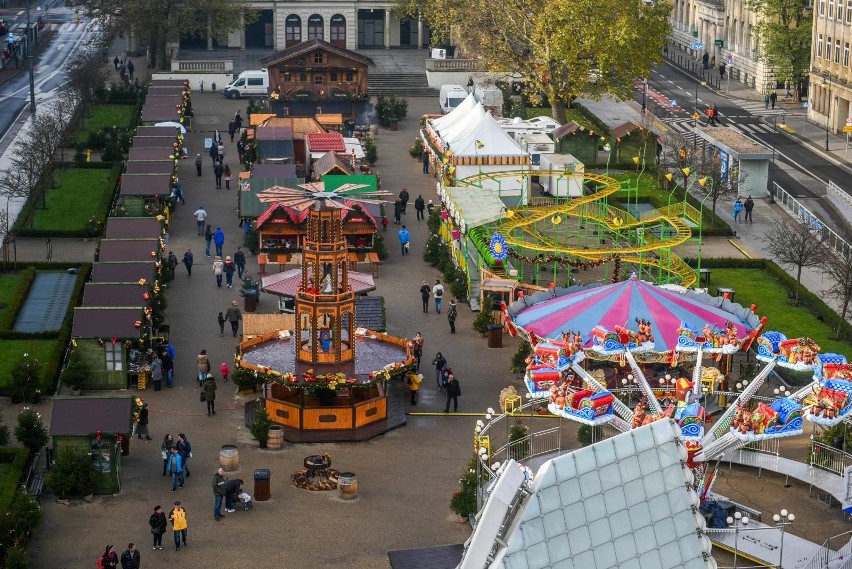 Diabelski młyn i karuzele na placu Wolności będą bezpłatne! To prezent od prezydenta Poznania