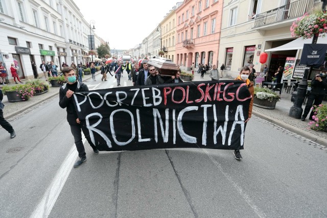 Śląscy rolnicy wyruszą 3 marca wyruszą do Warszawy, aby strajkować pod Sejmem i Kancelaria Prezesa Rady Ministrów.