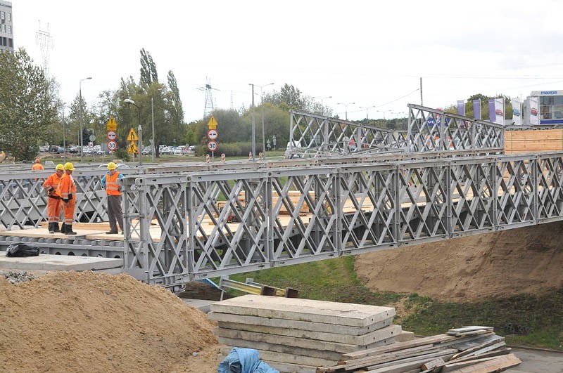 Trwają przygotowania do budowy Ikei w Bydgoszczy. Powstają tymczasowe wiadukty przy ul. Fordońskiej [zdjęcia]