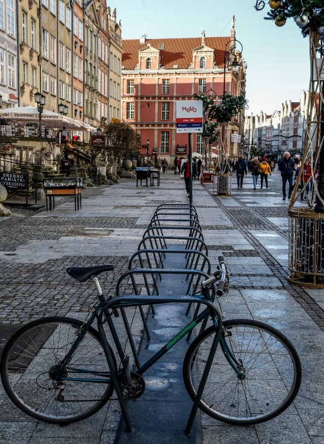 05.12.2018 gdansk. rower miejski mevo. stacja dokujaca.   fot. karolina misztal / polska press/dziennik baltycki