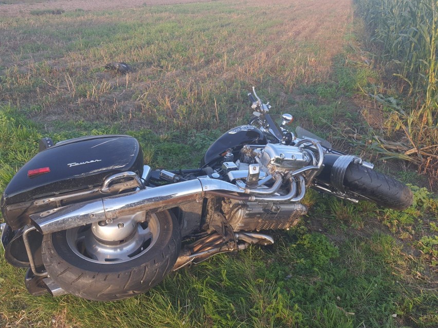 Policjanci szukają świadków wypadku motocyklowego w gminie Nowy Korczyn