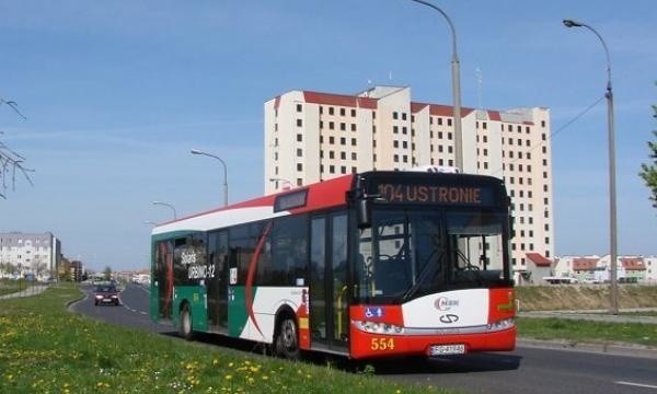 Dziś za przejazd autobusem w mieście trzeba zapłacić 2,90 lub 1,45 zł