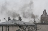 Smog znów zawisł nad Opolszczyzną. Nie zaleca się aktywności na zewnątrz oraz wietrzenia pomieszczeń 