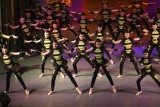 700 tancerzy wzięło udział w sabacie tanecznym. Rozdano Miotły Baby Jagi (zdjęcia)
