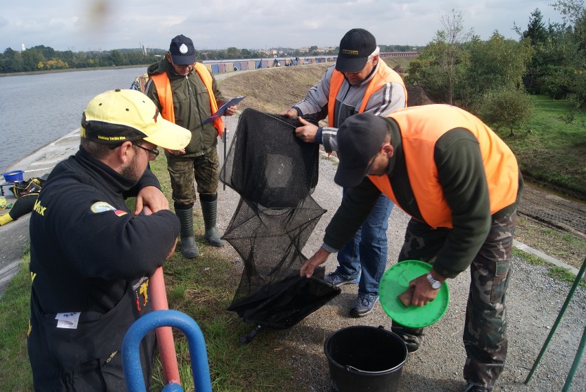 Wędkarze z Katowic i Niemiec rywalizowali nad Zalewem Rybnickim [ZDJĘCIA]