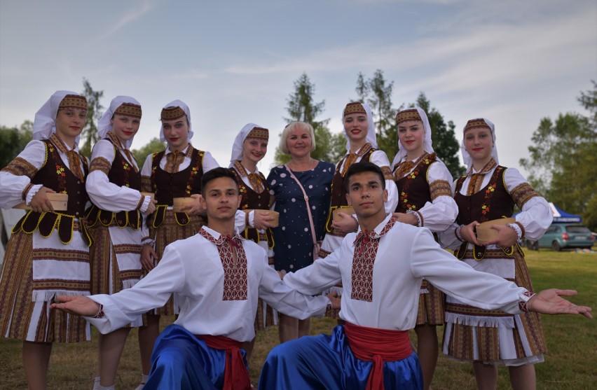 Podolany. Festiwal Piosenki i Form Twórczych Niepełnosprawnych. Gościem był szef PSL-u  [ZDJĘCIA]