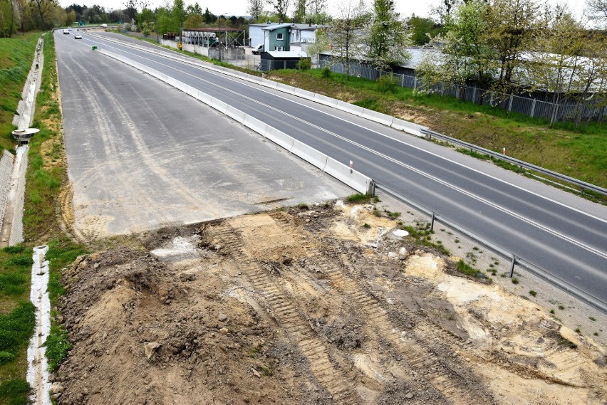 Rozbudowa obwodnicy piastowskiej Opola rozpoczęta. Droga...