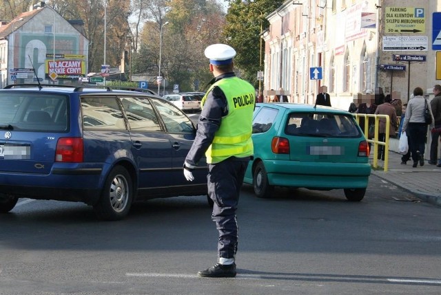 Świebodzińscy policjanci apelują do kierowców o rozwagę