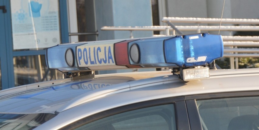 Niewybuch został znaleziony w Pstrokoniach, gmina Zapolice....