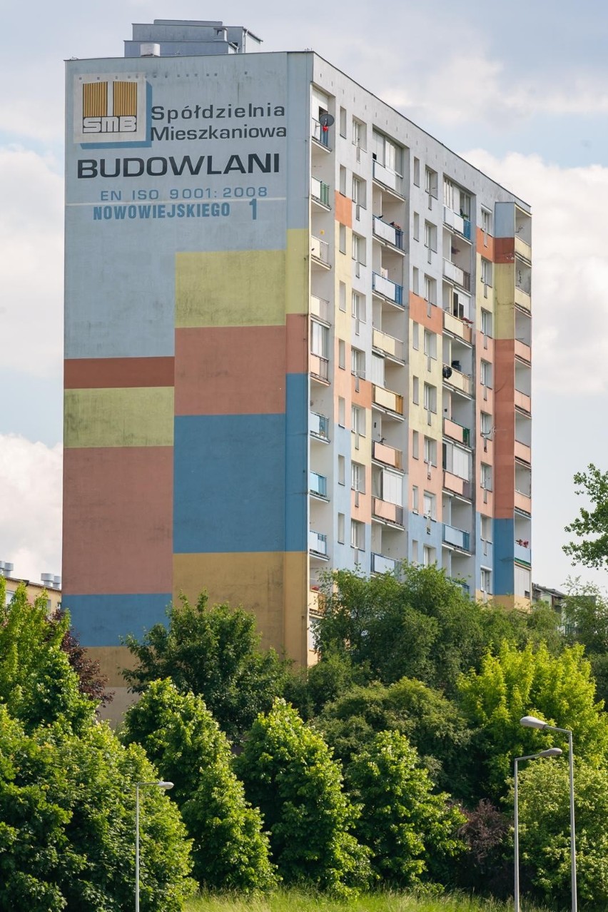 Ekologiczny mural powstanie na ścianie szczytowej wieżowca...