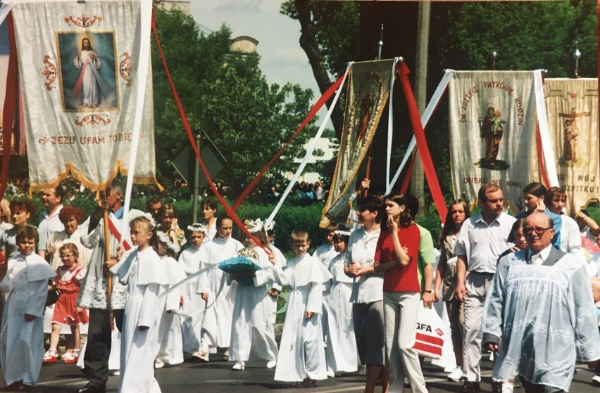 Procesja Bożego Ciała w Ostrołęće, 1999 r.