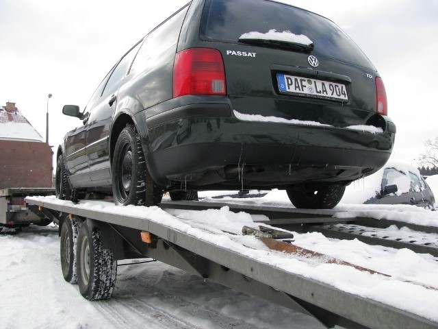 Na zdjęciu: VW Passat z kradzionymi tablicami rejestracyjnymi.