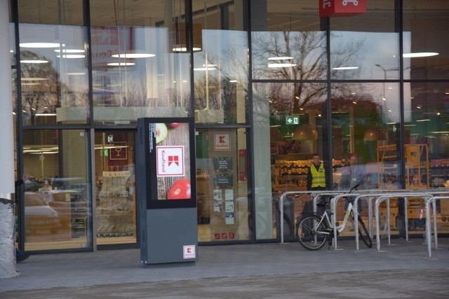 Mieszkańcy Zielonej Góry i Gorzowa Wielkopolskiego będą mogli robi zakupy w sieci Kaufland 7 dni w tygodniu. Jak to możliwe? Jaki pomysł realizuje sieć?