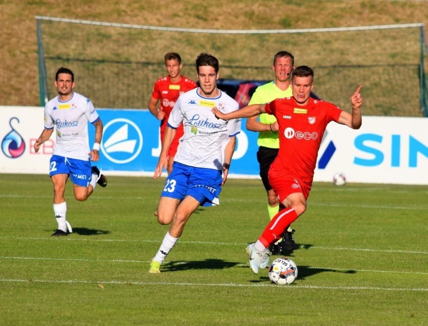 Piłkarze Podbeskidzia wygrali w Opolu z odrą 2:1...