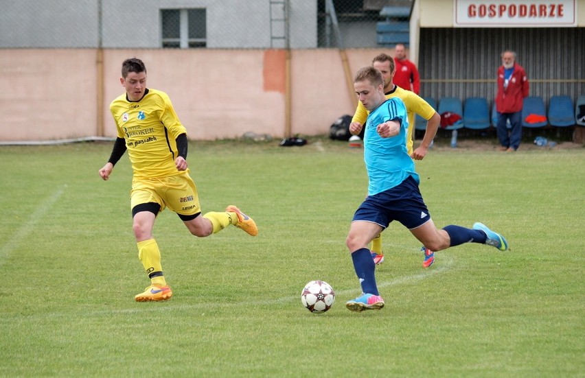 Wda II/Strażak Przechowo - Mustang Ostaszewo 2:0