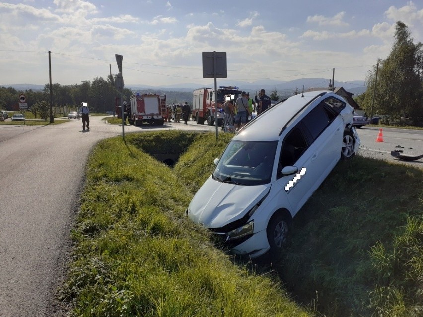 Powiat myślenicki. Niespokojny poranek na drogach