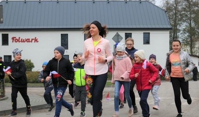 Młodzieżowy Bieg Niepodległości w Sucharach to jedna z docenionych inicjatyw