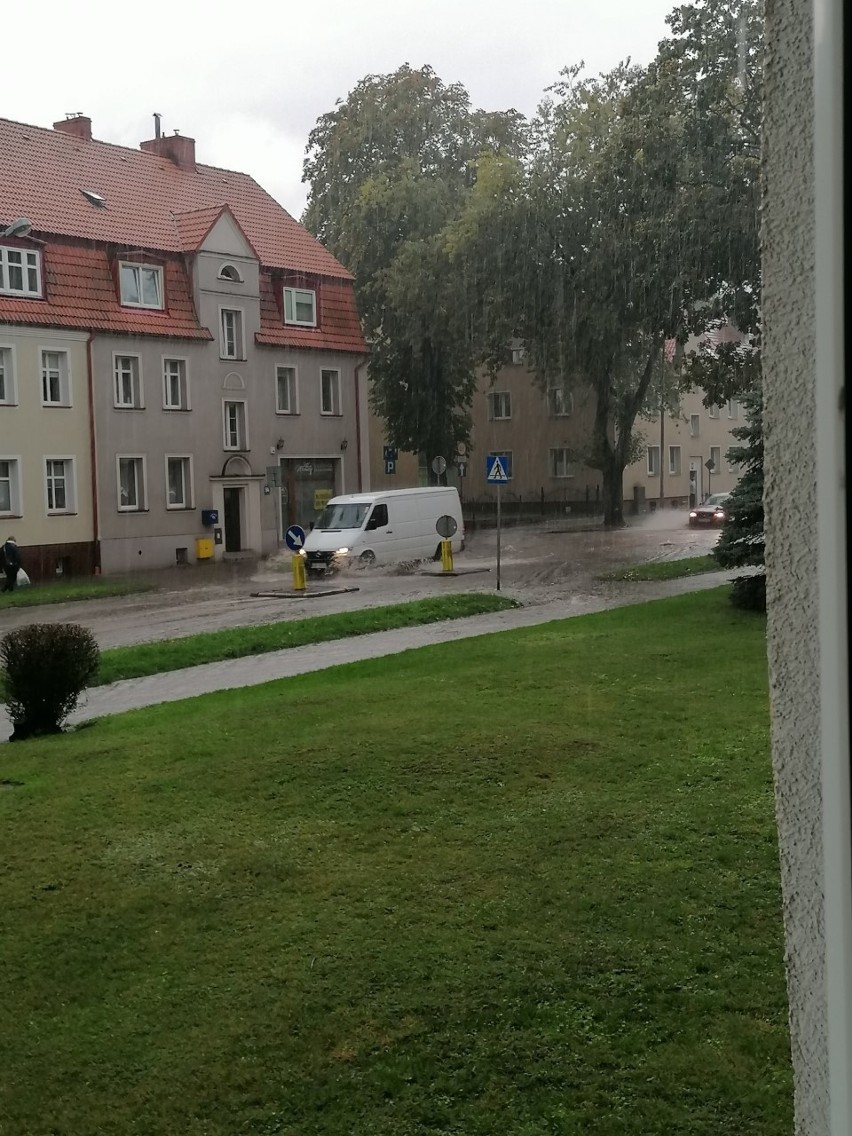W sobotę (28 września) przez Słupsk przeszła ulewa....