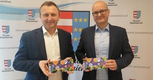 Od lewej Marcin Piwnik sandomierski starosta i Paweł...