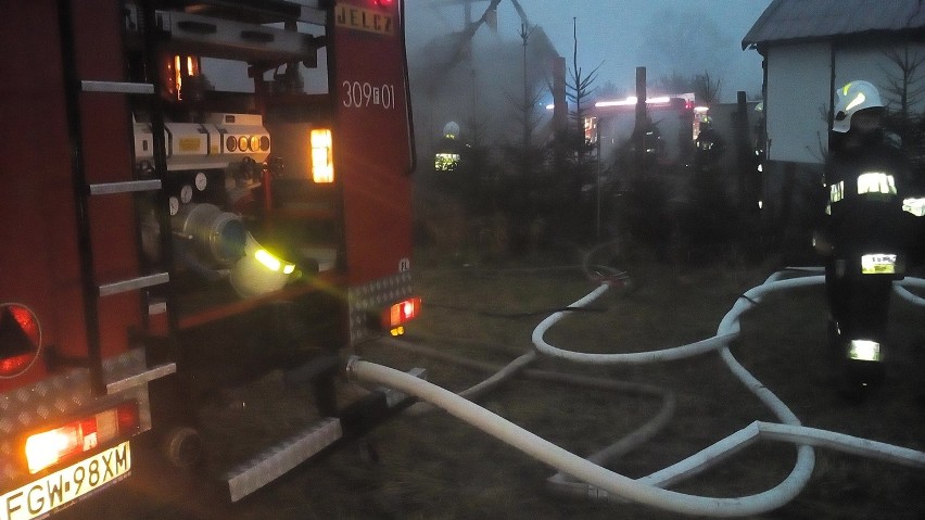 Pożar wybuchł w miejscowości Kwiatkowice (gm. Bogdaniec).