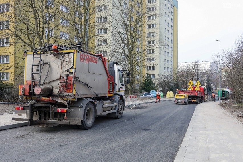 Prace remontowe i zamknięcie ulicy Jodłowej w Szczecinie. Co nowego na budowie? Sprawdzamy stan prac. ZDJĘCIA