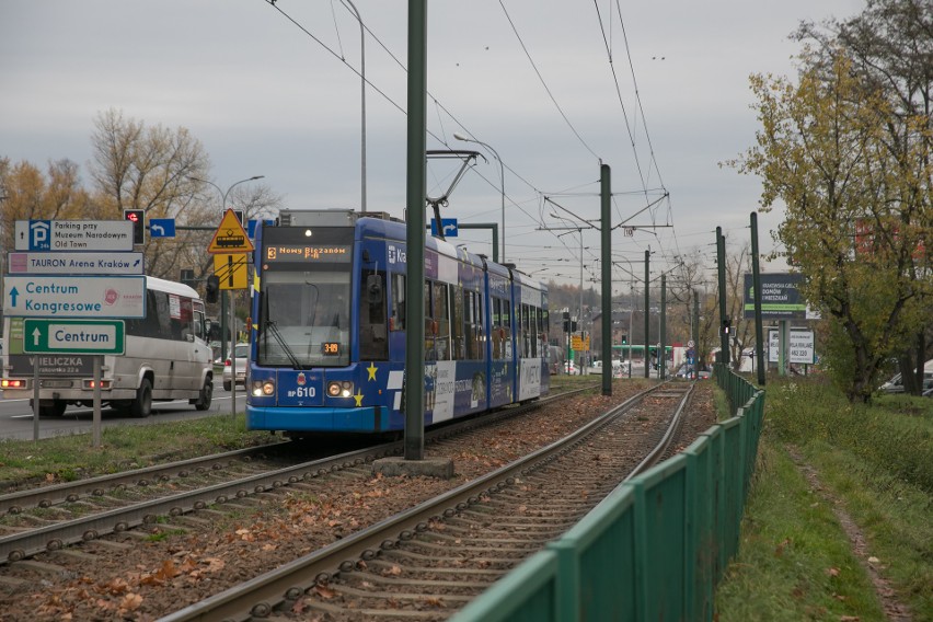 Obecnie tramwaje jadące z Bieżanowa ul. Wielicką nie mogą...