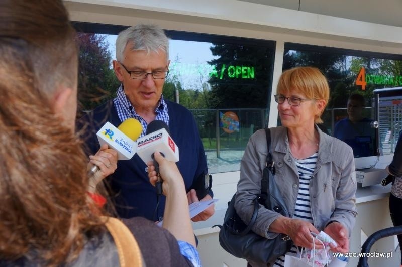 Wrocław: Półmilionowy gość w zoo. Dzięki Afrykarium ogród odwiedzają tłumy (ZDJĘCIA)