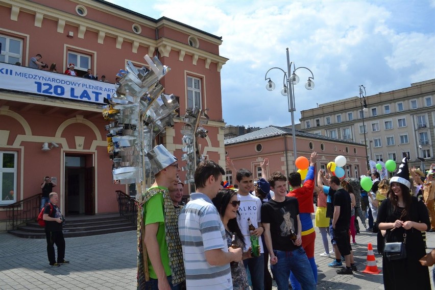 Juwenalia 2016: Studenci opanowali Częstochowę [PROGRAM, ZDJĘCIA]