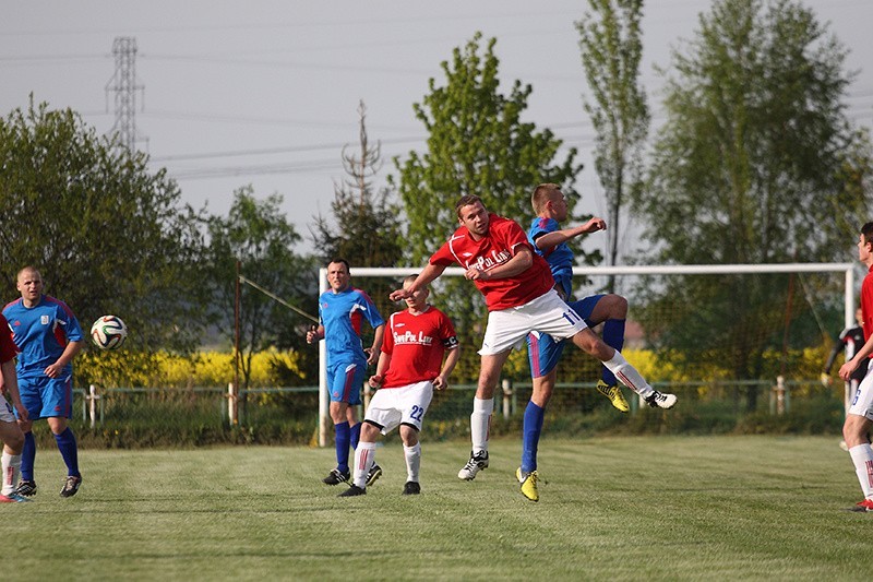 SwePol Link Bruskowo Wielkie - MKS Jantar Ustka 0:...