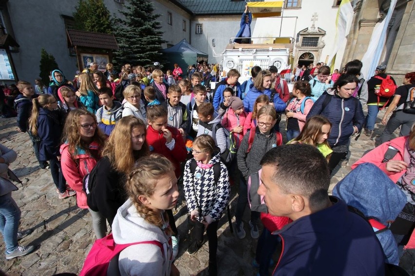 Rajd Pielgrzymkowy na Święty Krzyż (WIDEO, ZDJĘCIA)